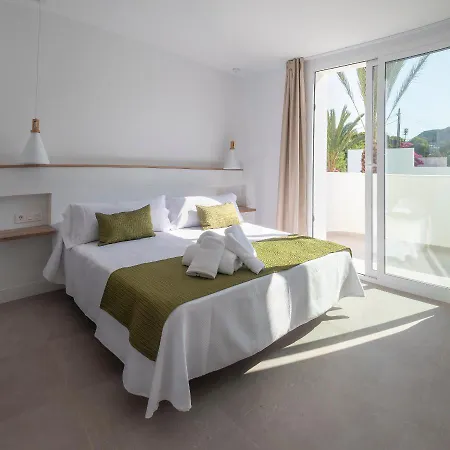 Senderos Hotel