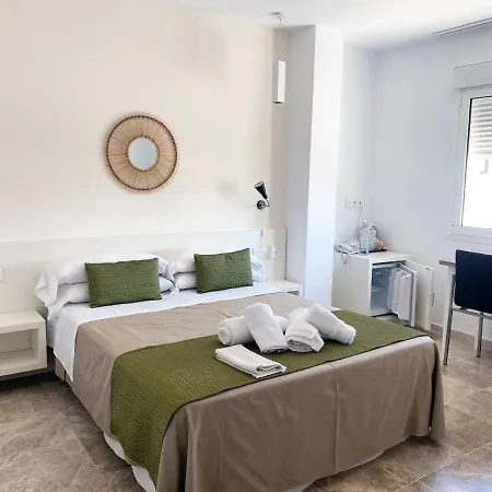 Senderos Hotel